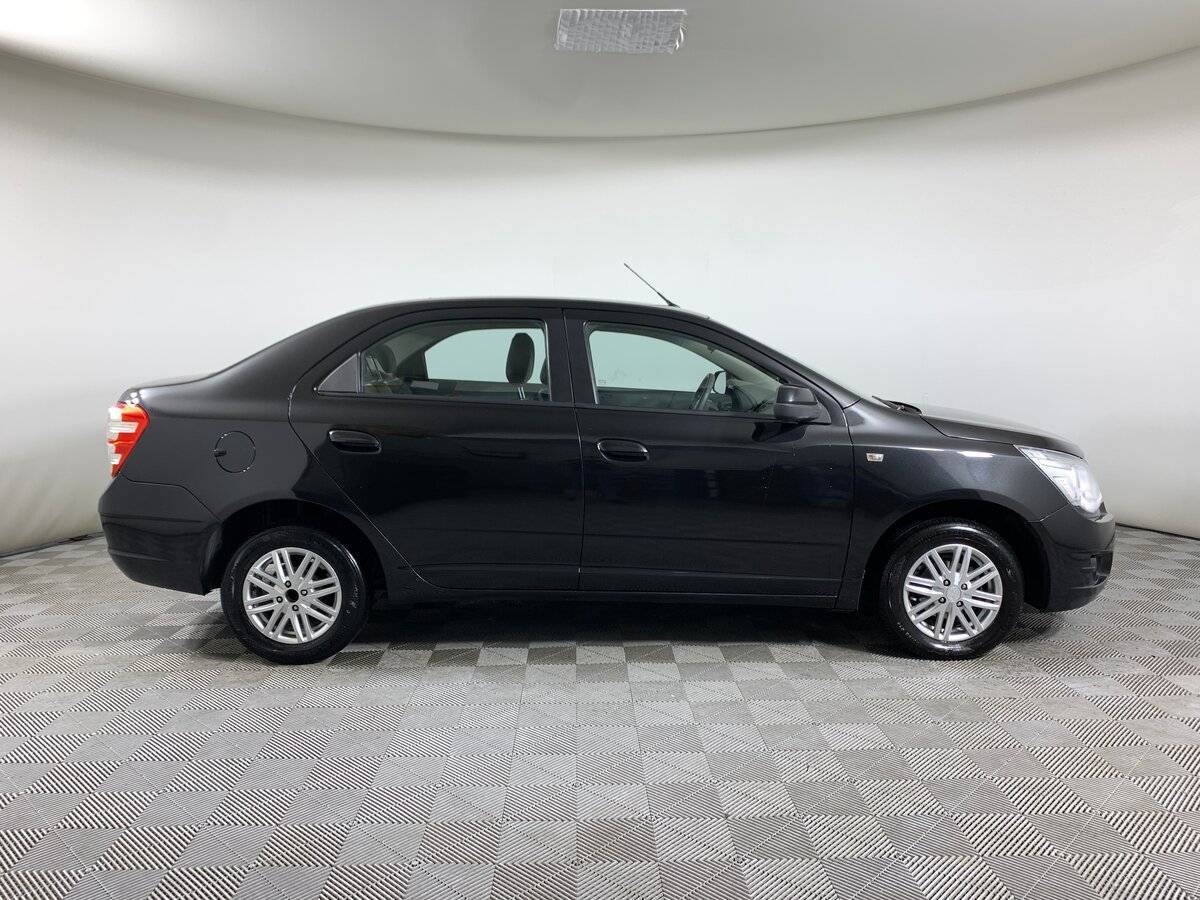 Купить Chevrolet Cobalt с пробегом. Фото: #3