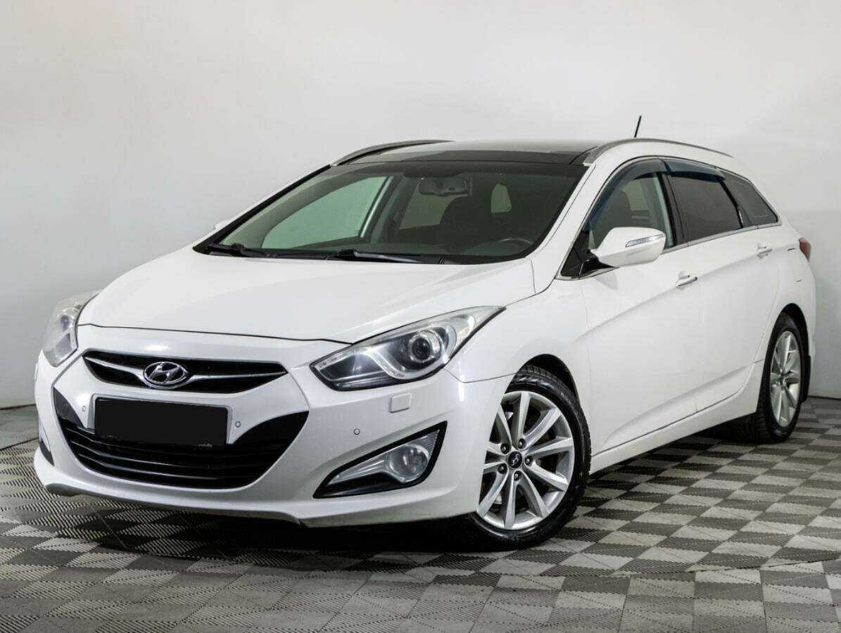 Купить Hyundai i40 с пробегом. Фото: #0