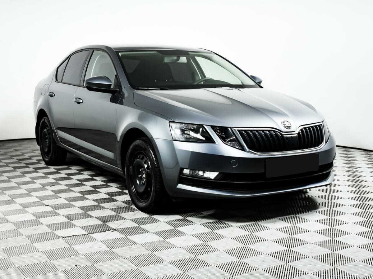 Купить Skoda Octavia с пробегом. Фото: #2