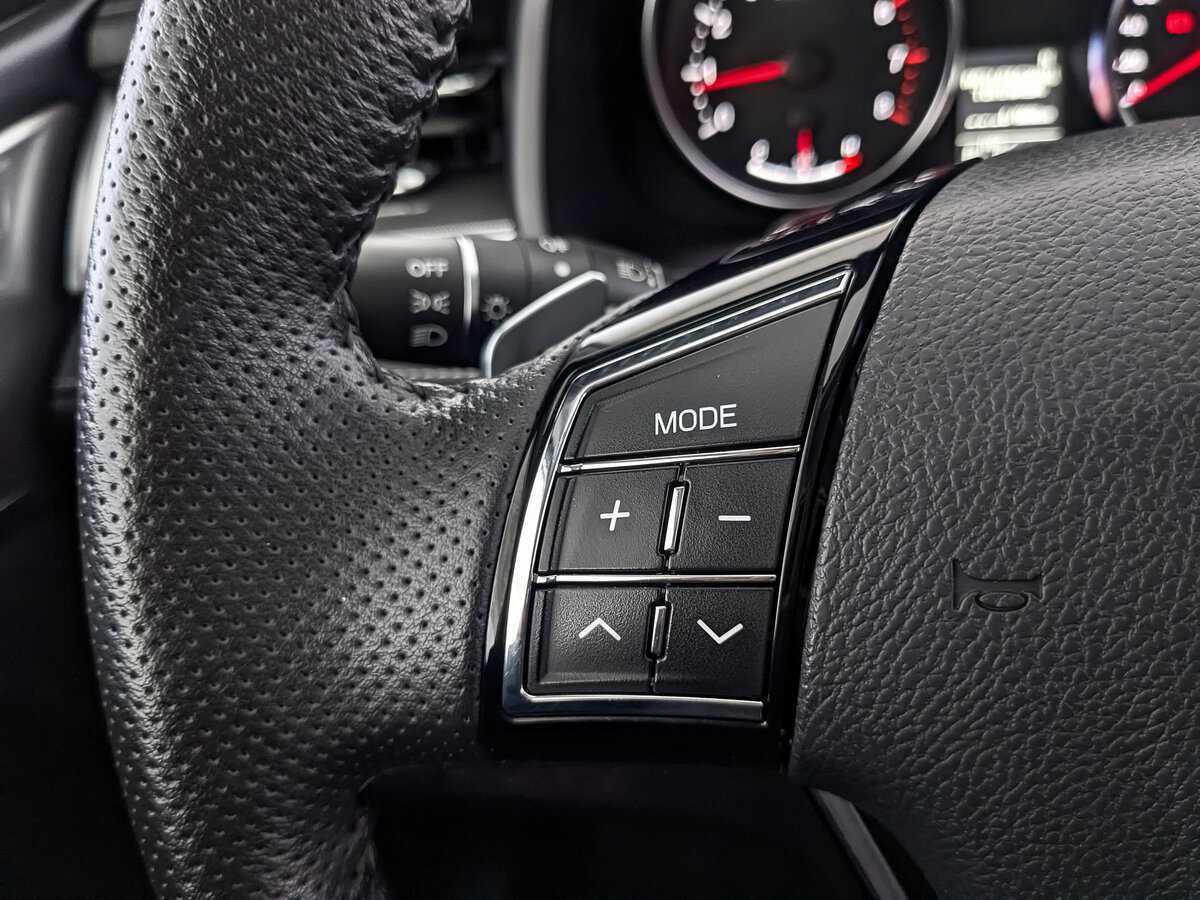 Купить Haval M6 с пробегом. Фото: #26