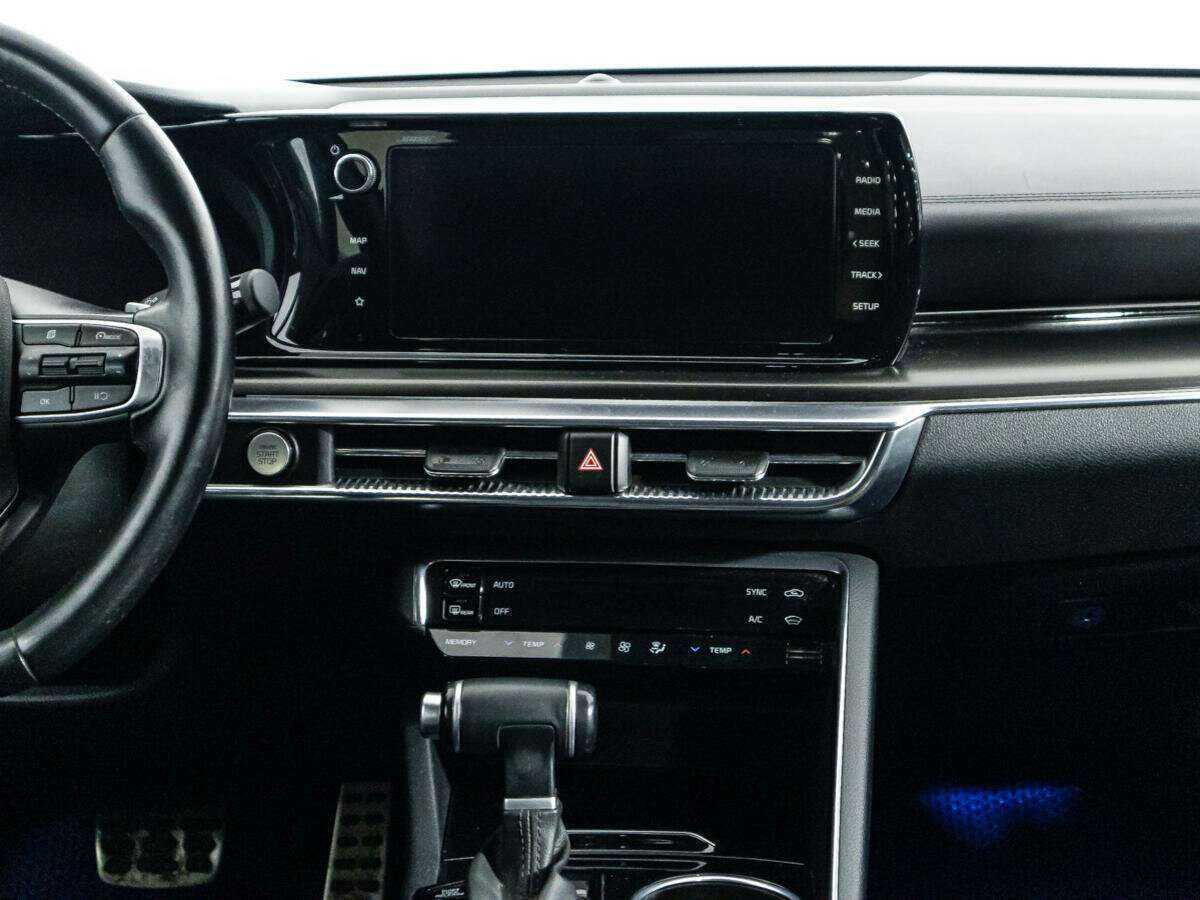 Купить Kia K5 с пробегом. Фото: #13