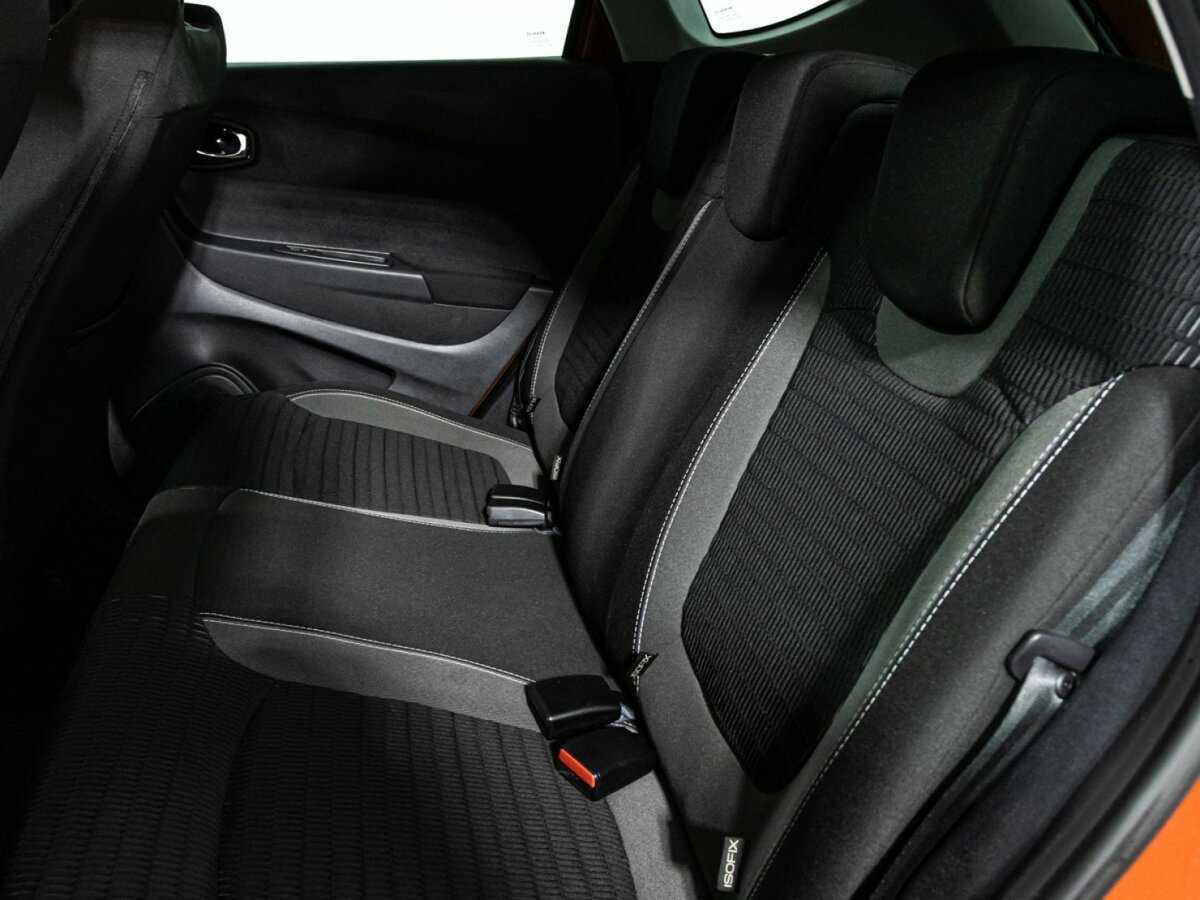 Купить Renault Kaptur с пробегом. Фото: #9