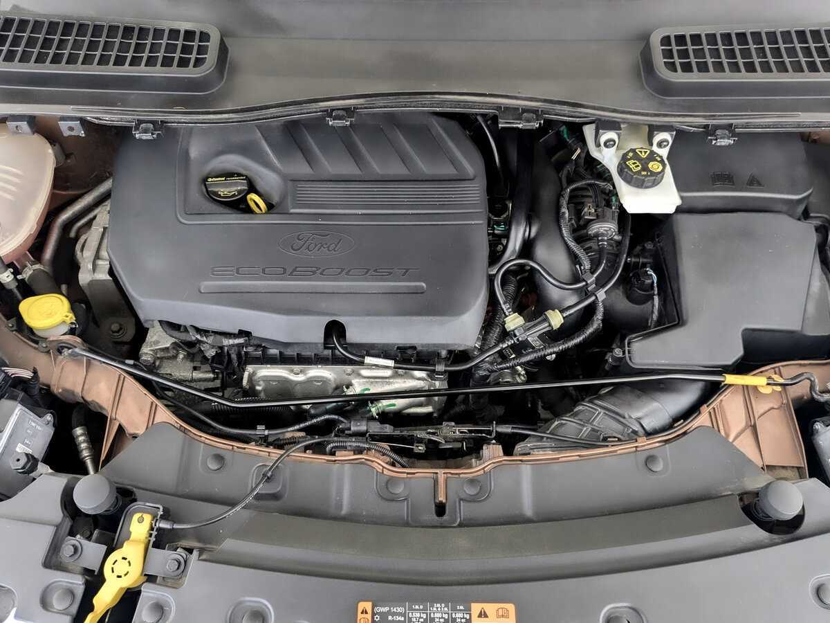 Купить Ford Kuga с пробегом. Фото: #8