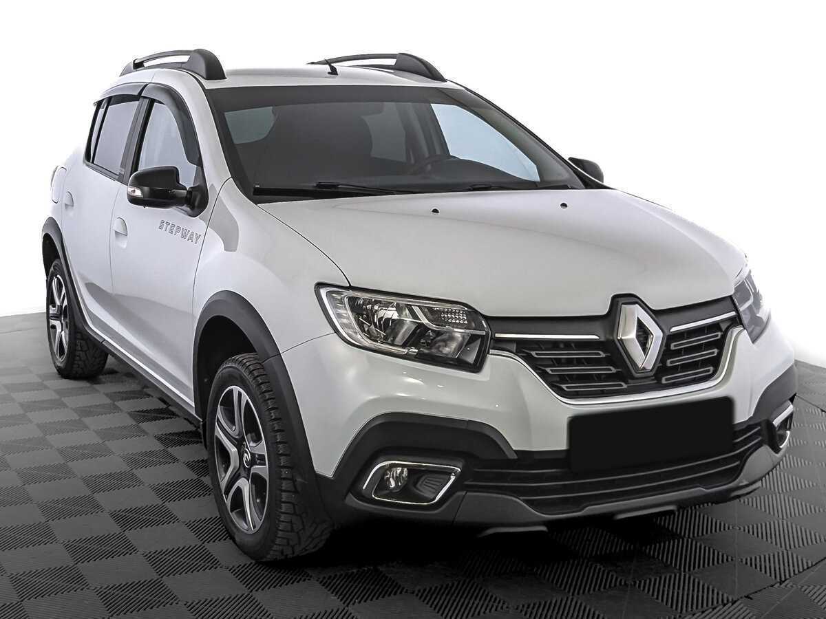 Купить Renault Sandero с пробегом. Фото: #2