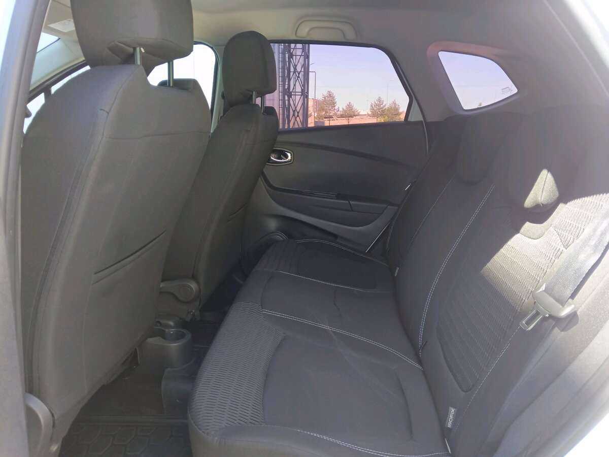 Купить Renault Kaptur с пробегом. Фото: #13