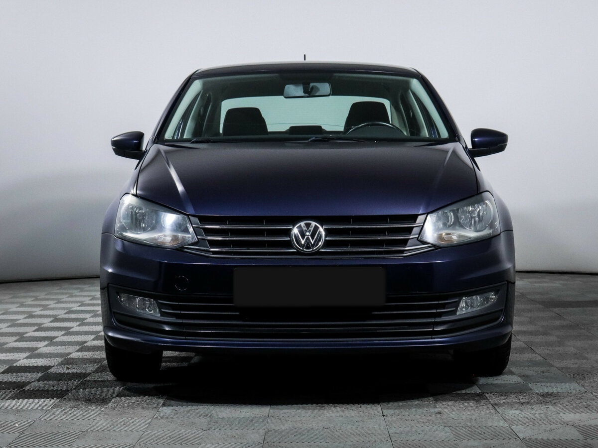 Купить Volkswagen Polo с пробегом. Фото: #1