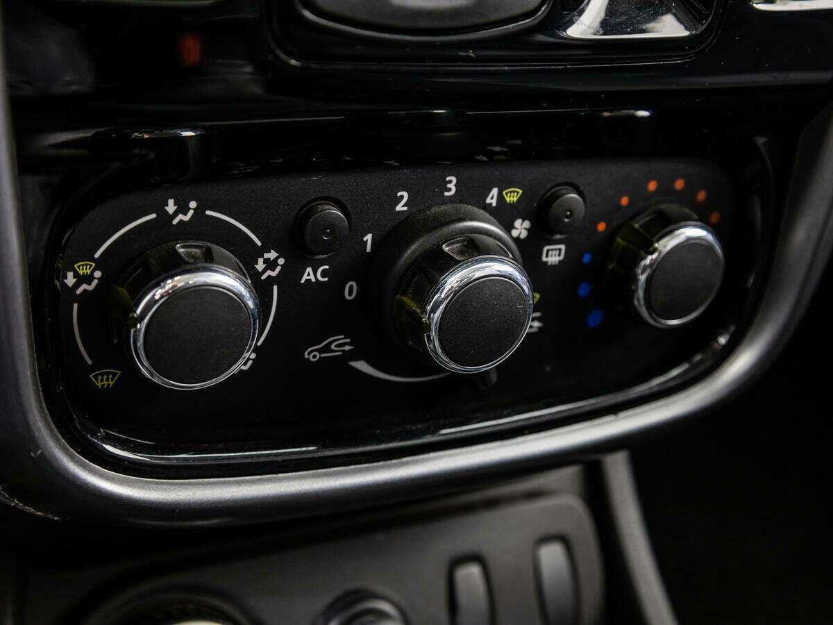 Купить Renault Duster с пробегом. Фото: #16