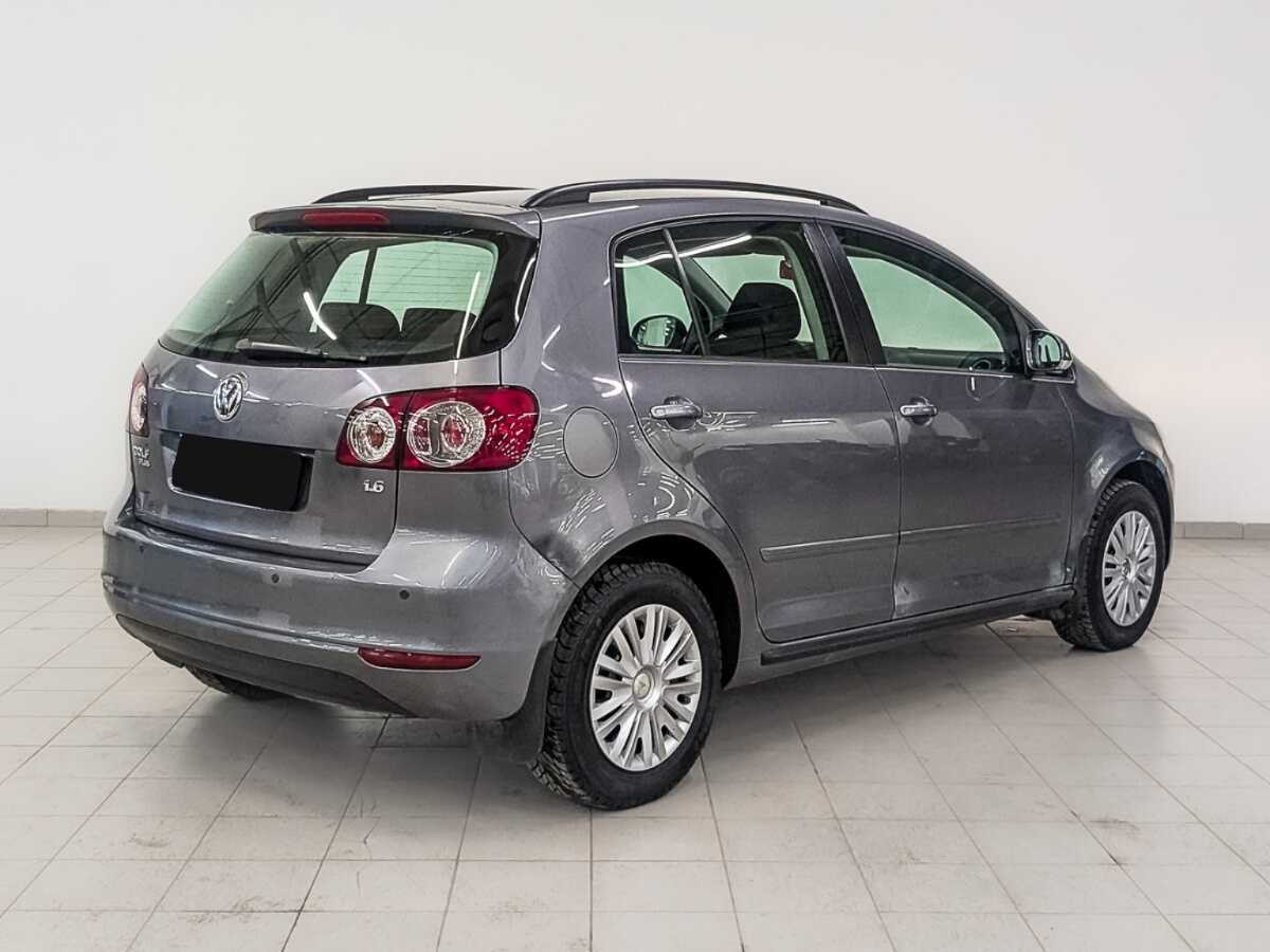 Купить Volkswagen Golf Plus с пробегом. Фото: #4