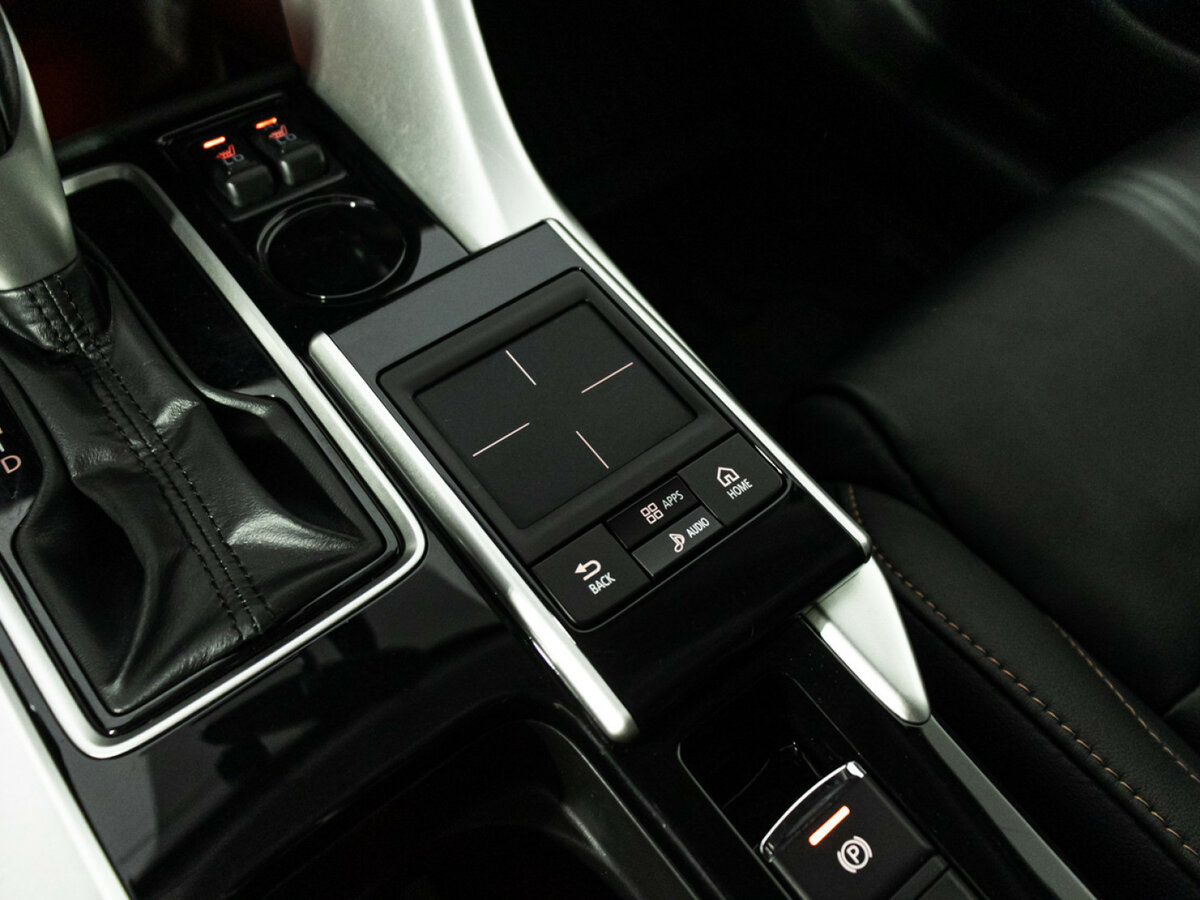 Купить Mitsubishi Eclipse Cross с пробегом. Фото: #16