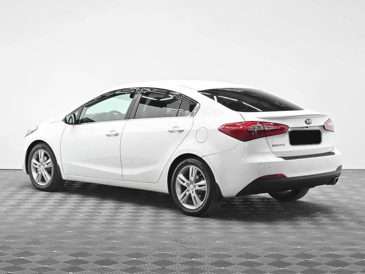 Купить Kia Cerato с пробегом. Фото: #3