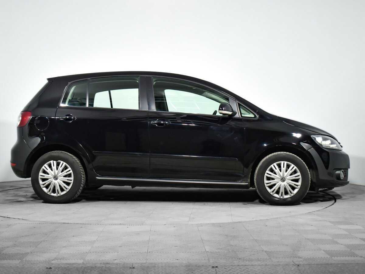 Купить Volkswagen Golf Plus с пробегом. Фото: #3