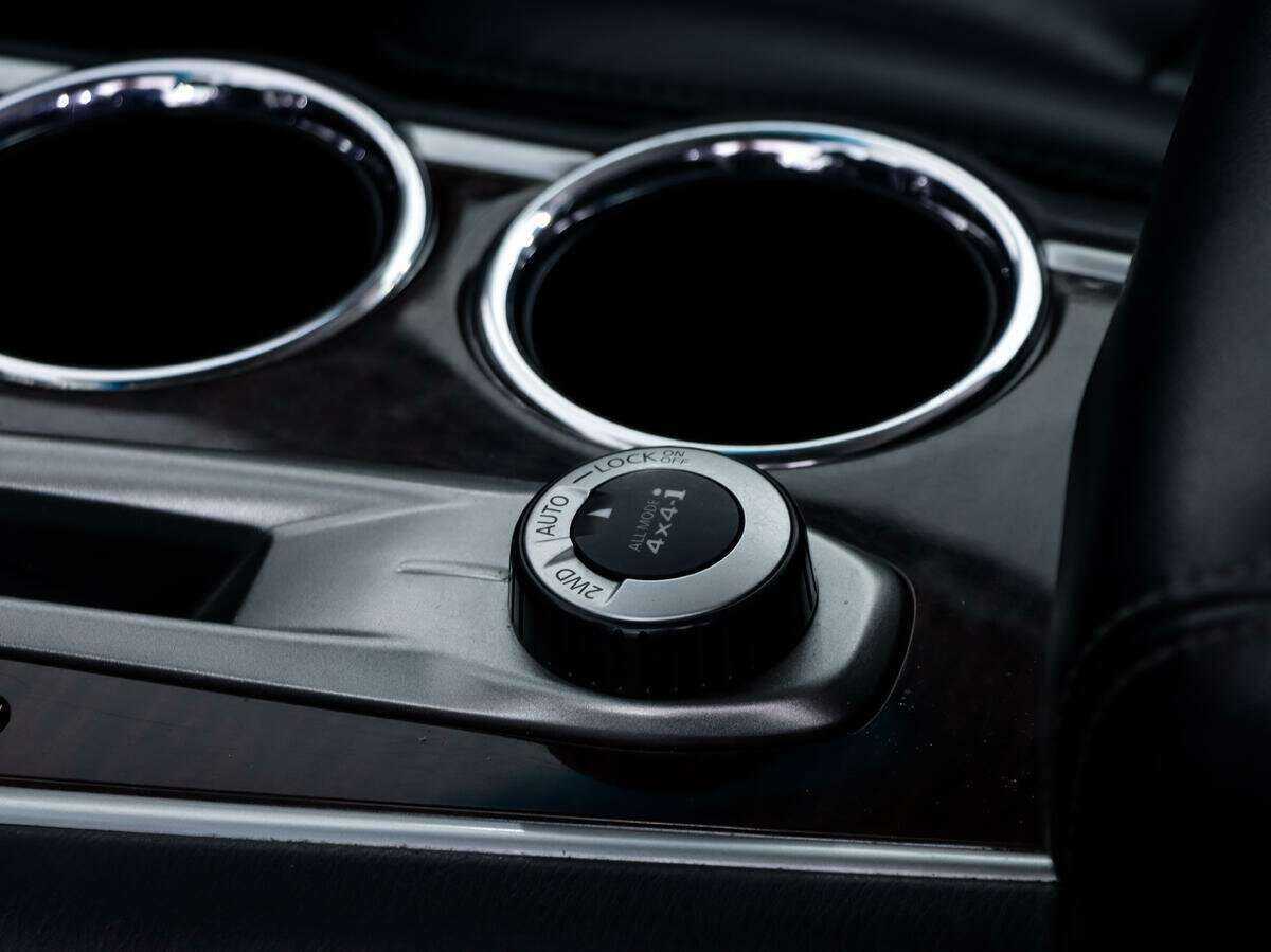 Купить Nissan Pathfinder с пробегом. Фото: #14