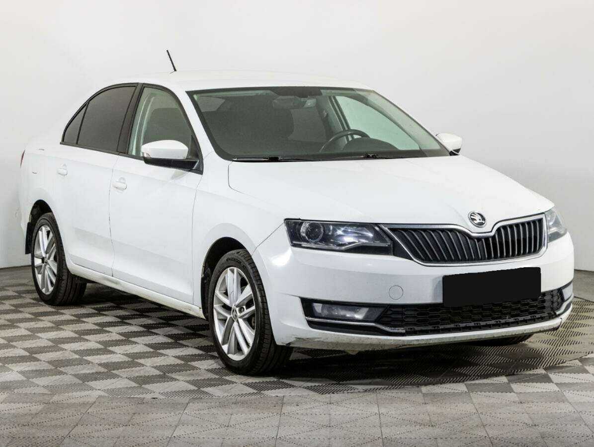 Купить Skoda Rapid с пробегом. Фото: #2