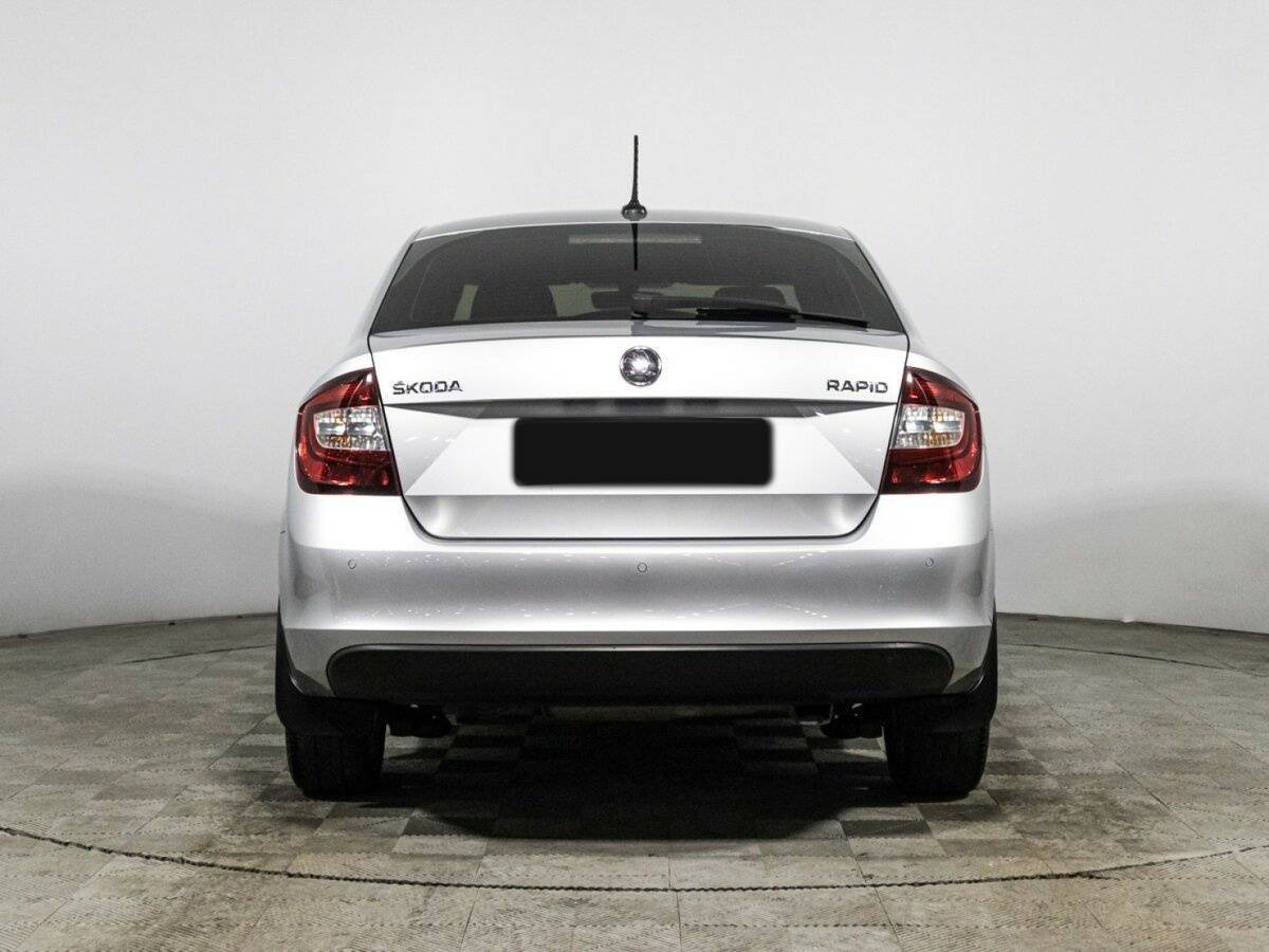 Купить Skoda Rapid с пробегом. Фото: #5