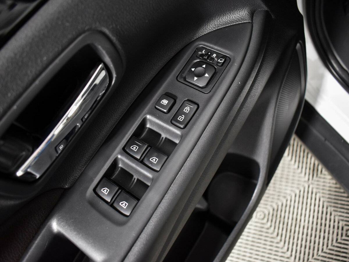 Купить Mitsubishi Outlander с пробегом. Фото: #15