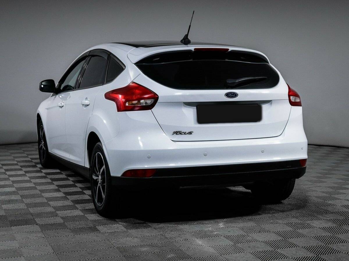 Купить Ford Focus с пробегом. Фото: #5