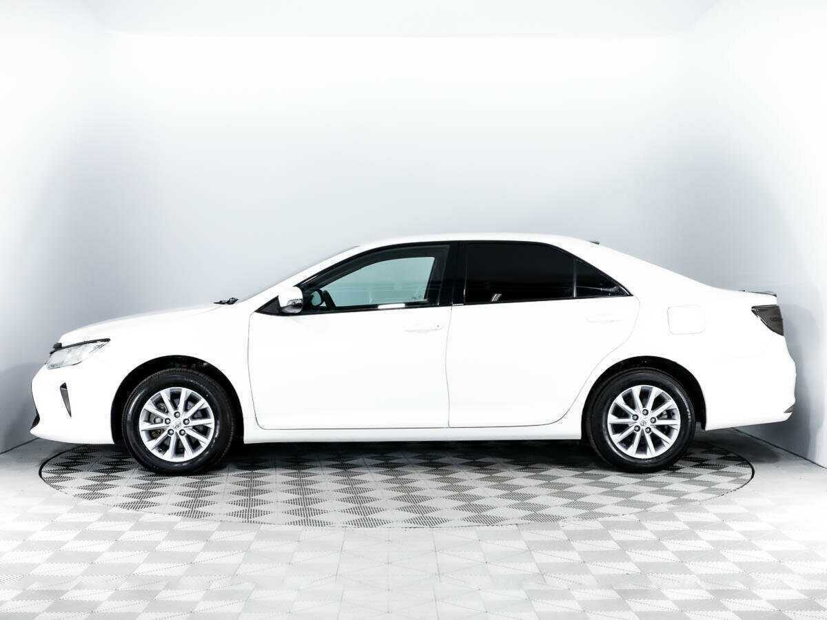 Купить Toyota Camry с пробегом. Фото: #7