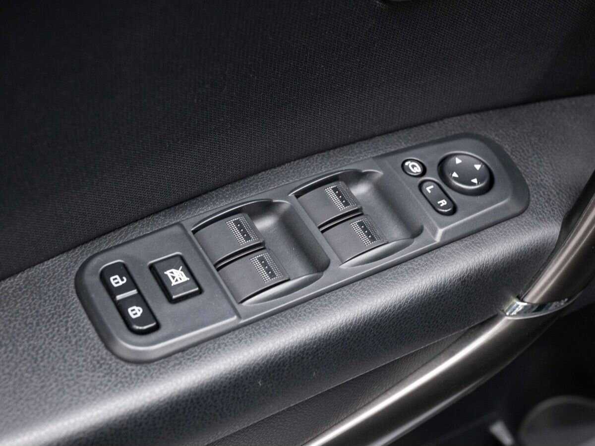 Купить FAW Besturn X80 с пробегом. Фото: #15