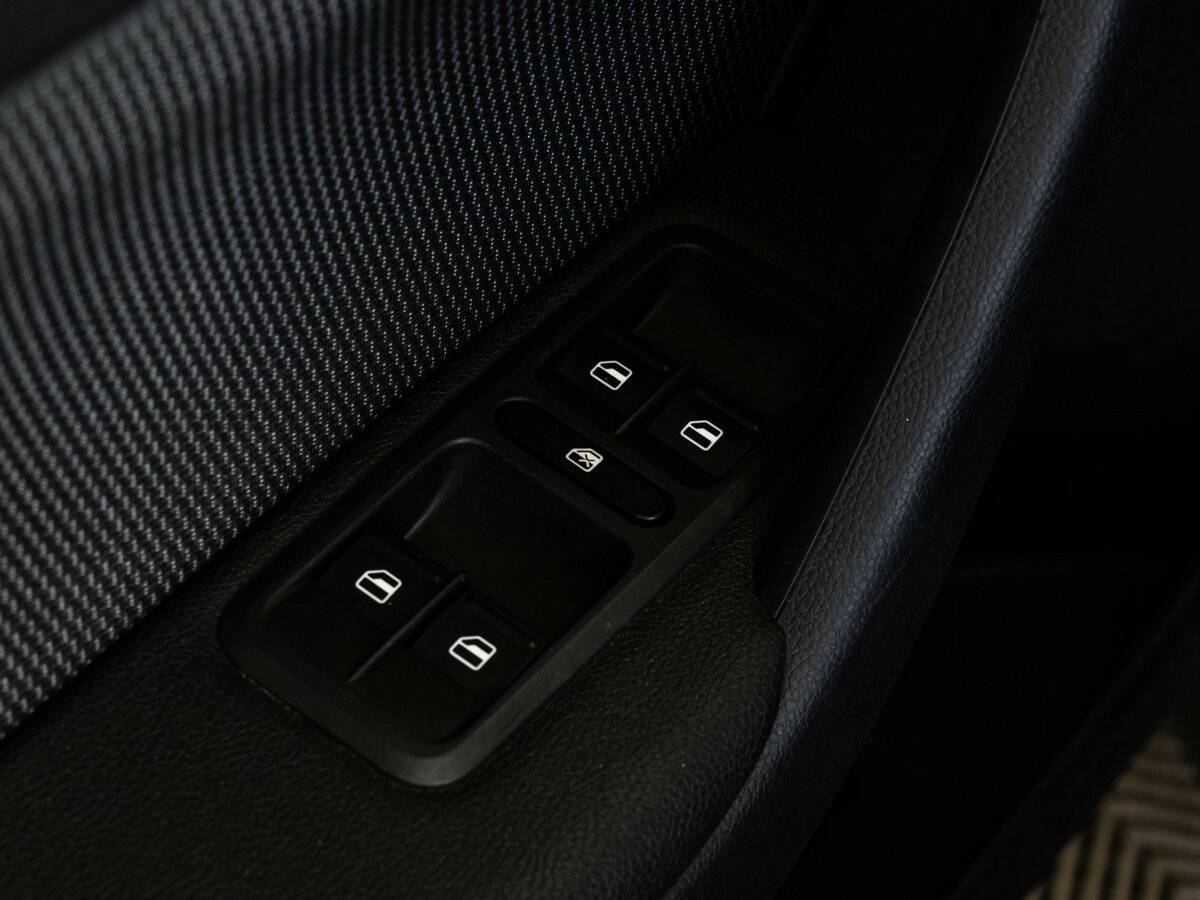 Купить Skoda Yeti с пробегом. Фото: #14