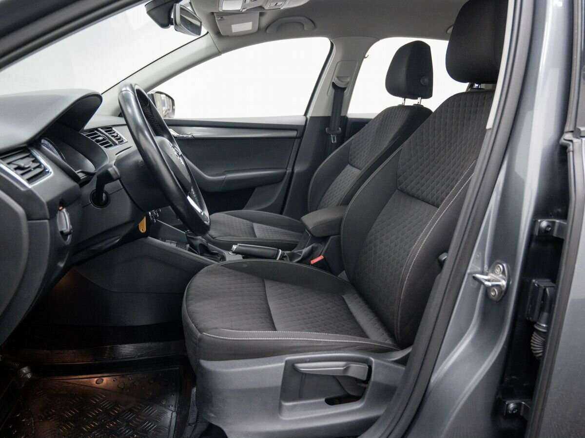 Купить Skoda Octavia с пробегом. Фото: #10
