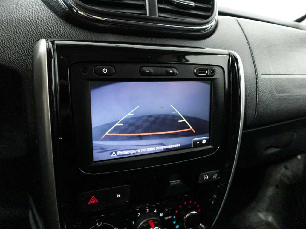 Купить Nissan Terrano с пробегом. Фото: #15