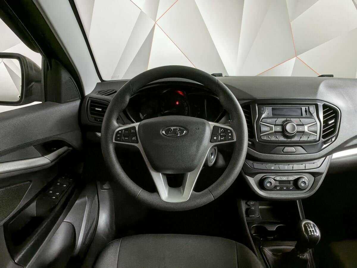 Купить Lada (ВАЗ) Vesta с пробегом. Фото: #14