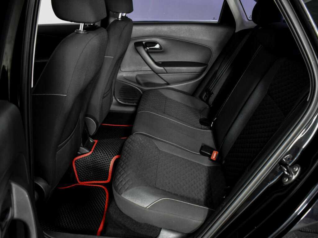 Купить Volkswagen Polo с пробегом. Фото: #10