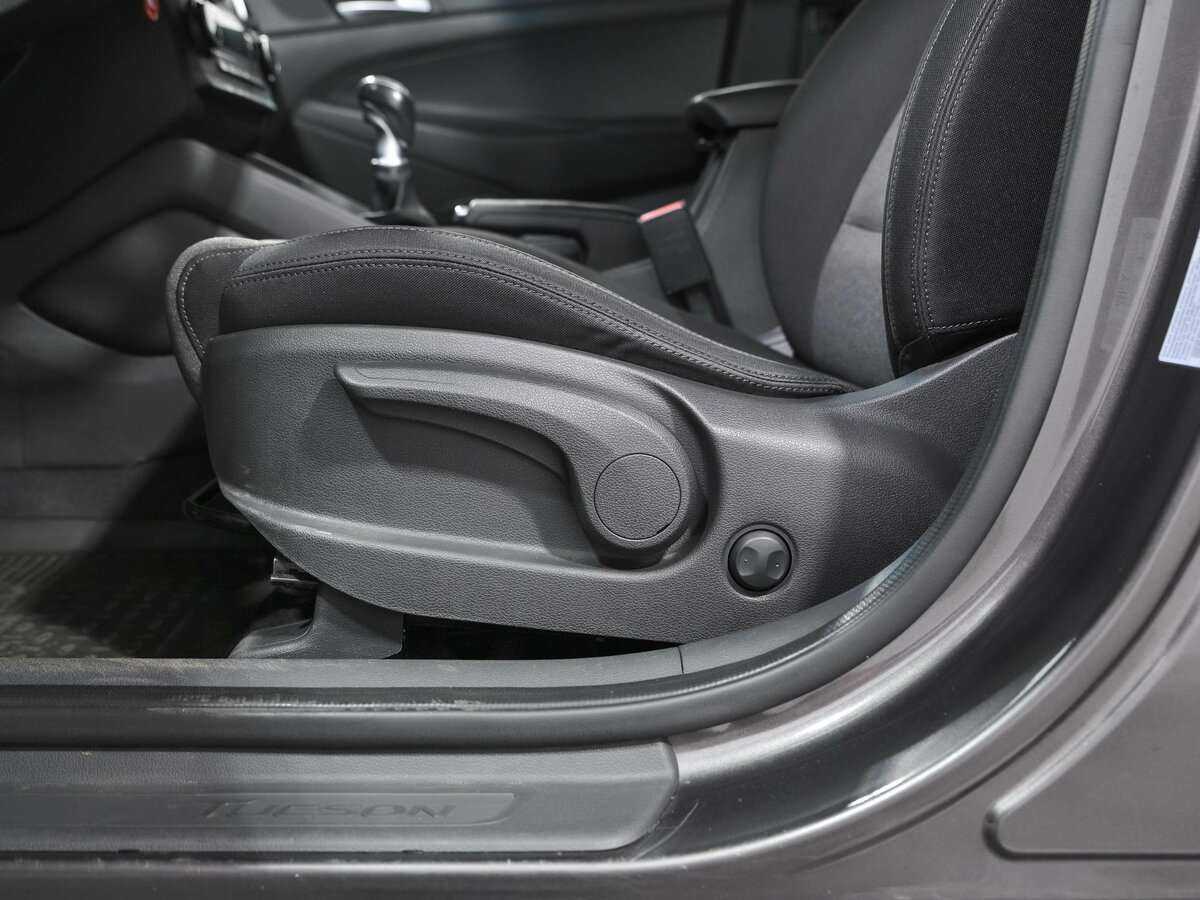 Купить Hyundai Tucson с пробегом. Фото: #13