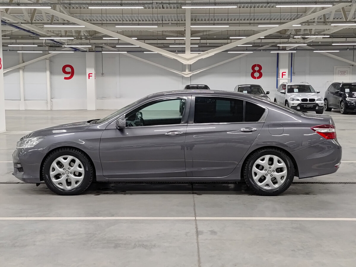 Купить Honda Accord с пробегом. Фото: #7