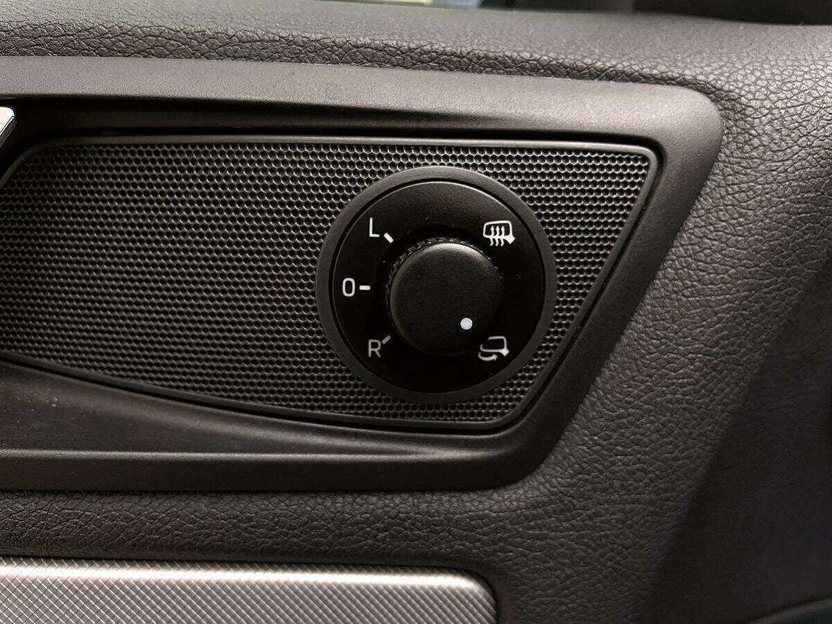 Купить Skoda Octavia с пробегом. Фото: #11