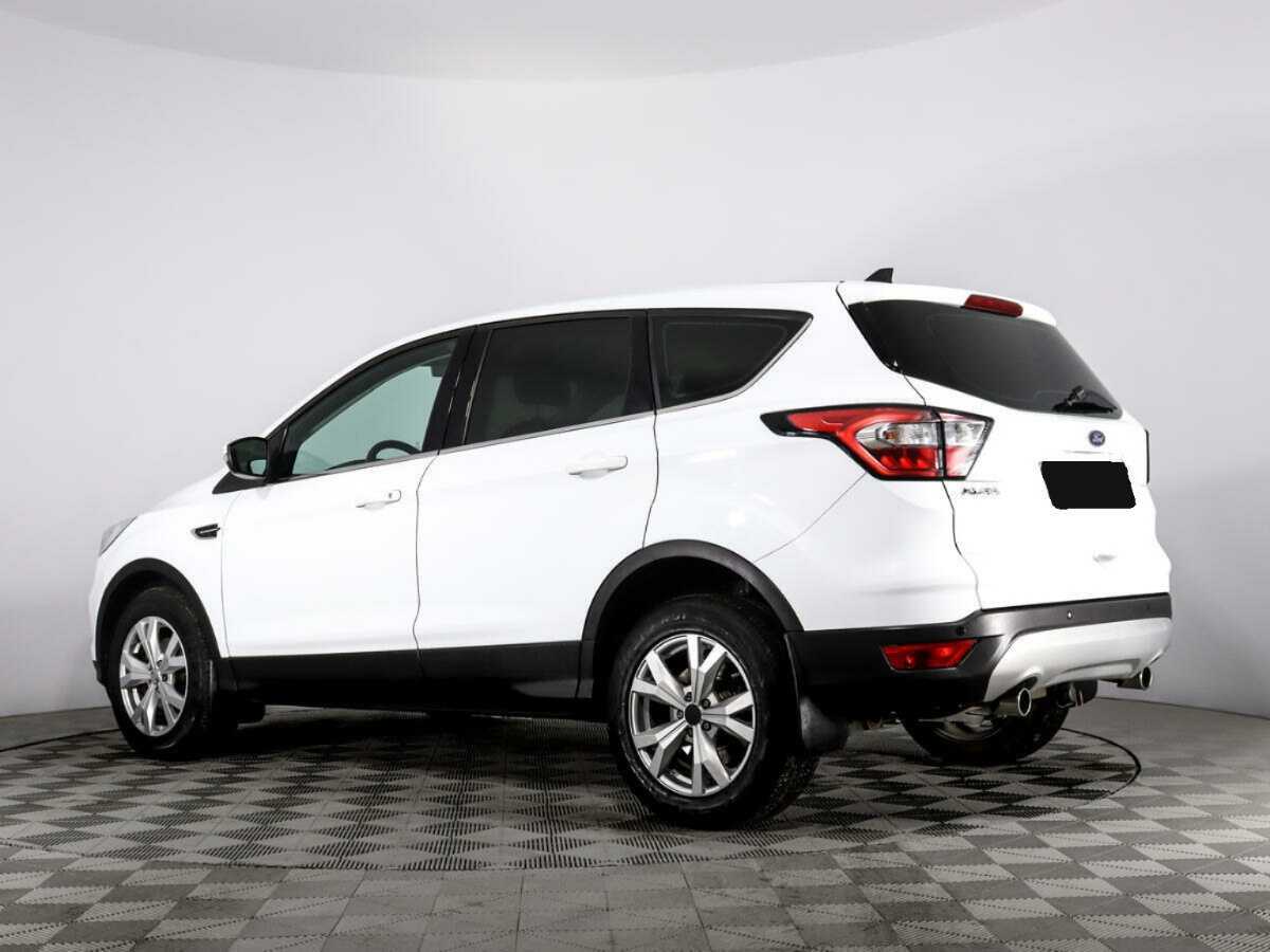Купить Ford Kuga с пробегом. Фото: #6
