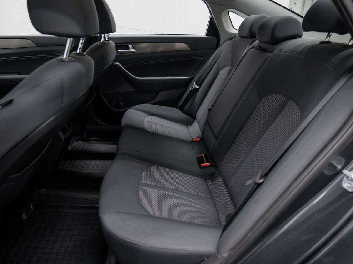 Купить Hyundai Sonata с пробегом. Фото: #12