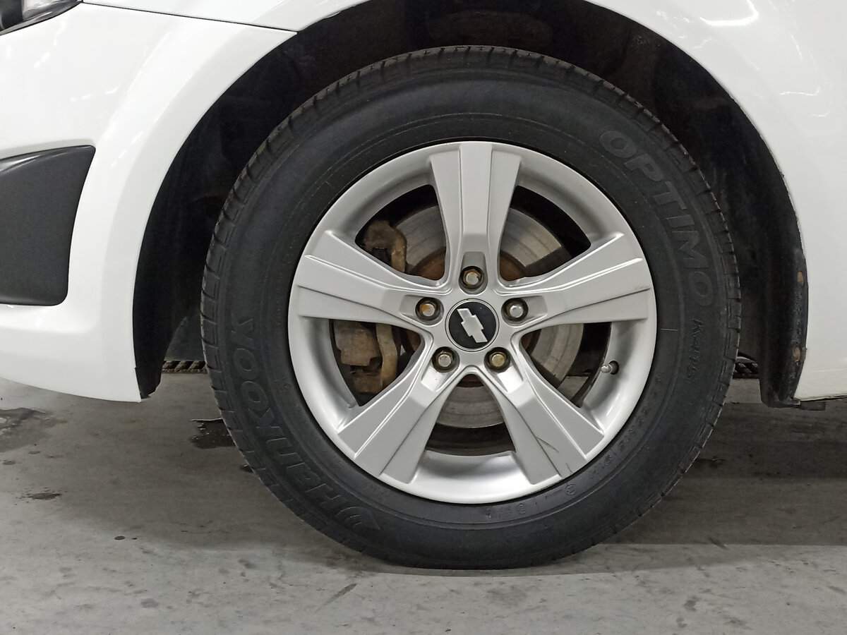 Купить Chevrolet Aveo с пробегом. Фото: #17