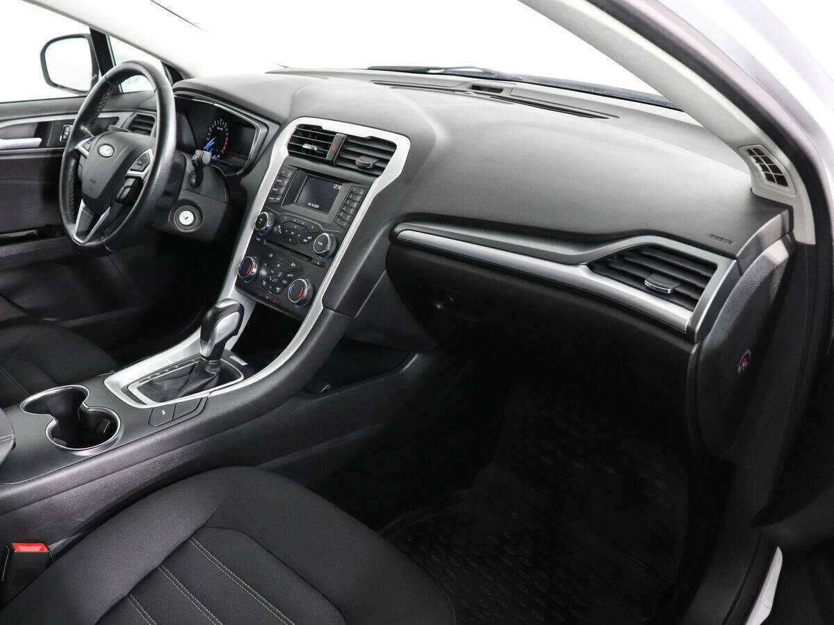 Купить Ford Mondeo с пробегом. Фото: #6