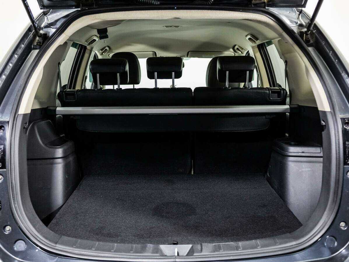 Купить Mitsubishi Outlander с пробегом. Фото: #17