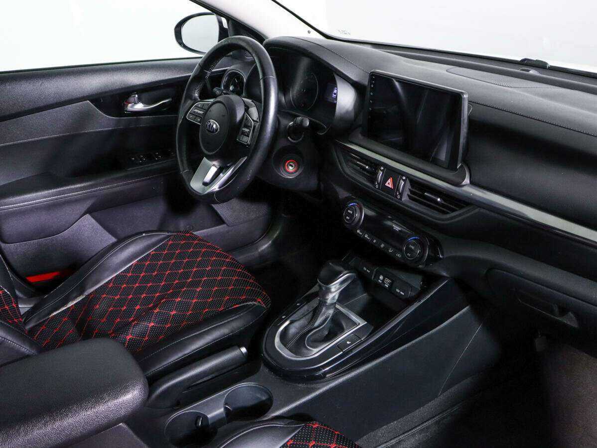 Купить Kia Cerato с пробегом. Фото: #8