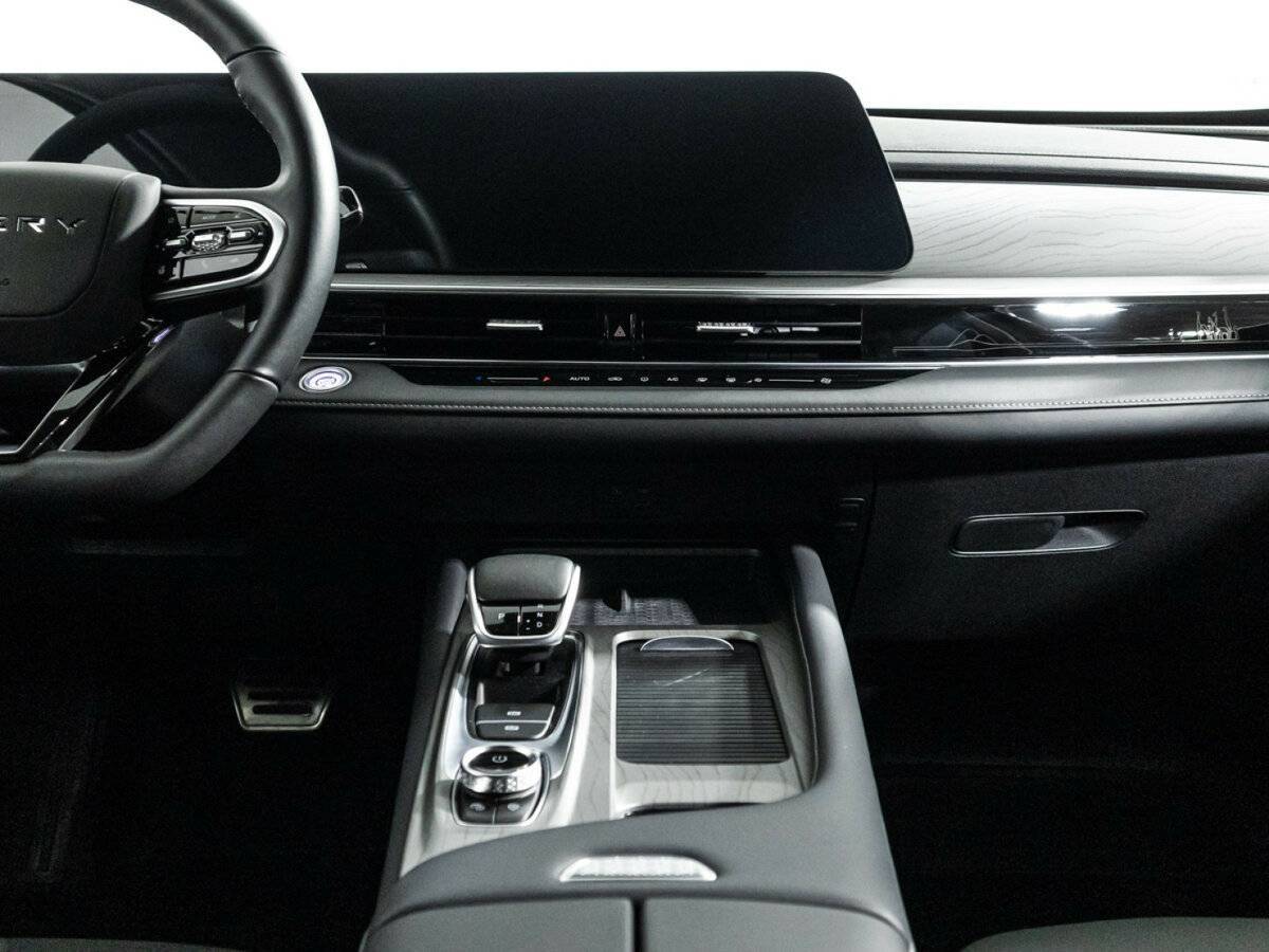 Купить Chery Arrizo 8 с пробегом. Фото: #13