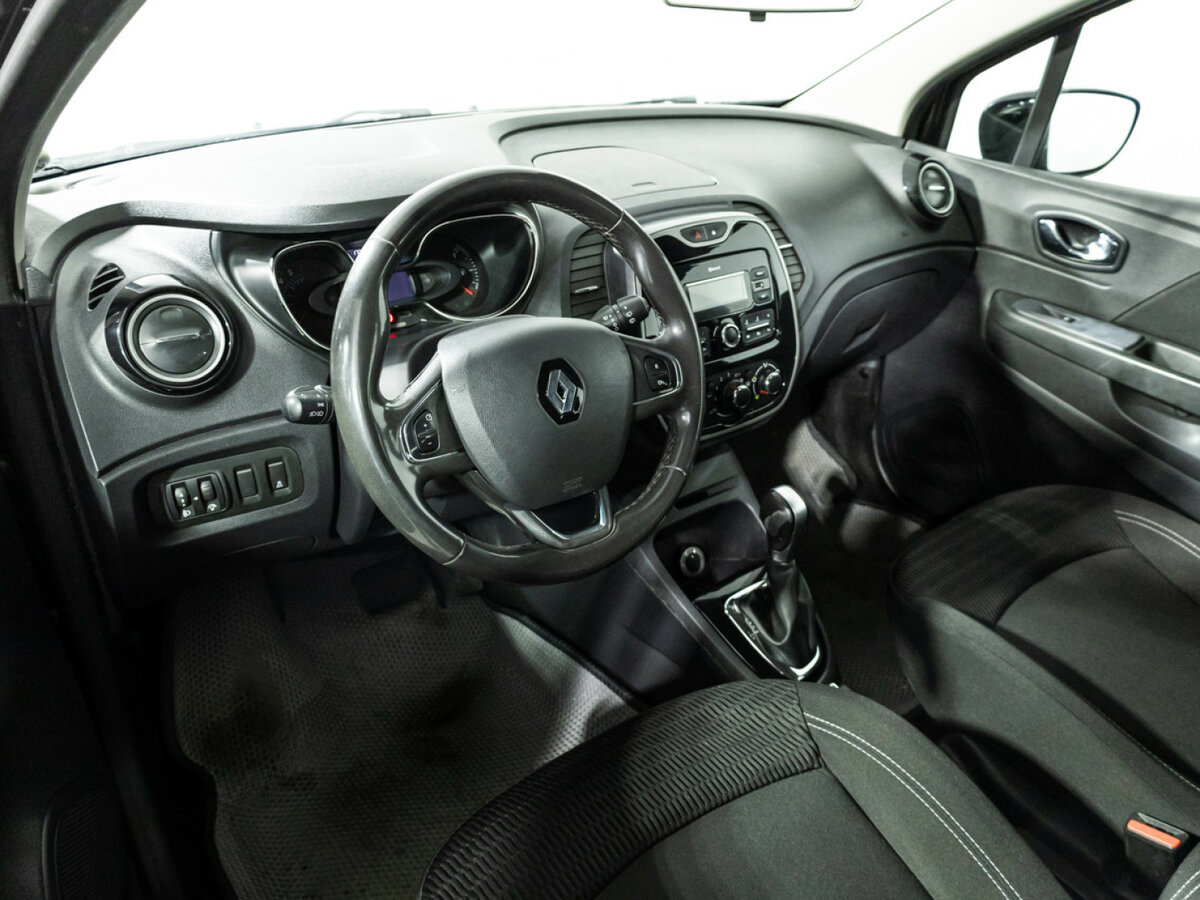 Купить Renault Kaptur с пробегом. Фото: #10