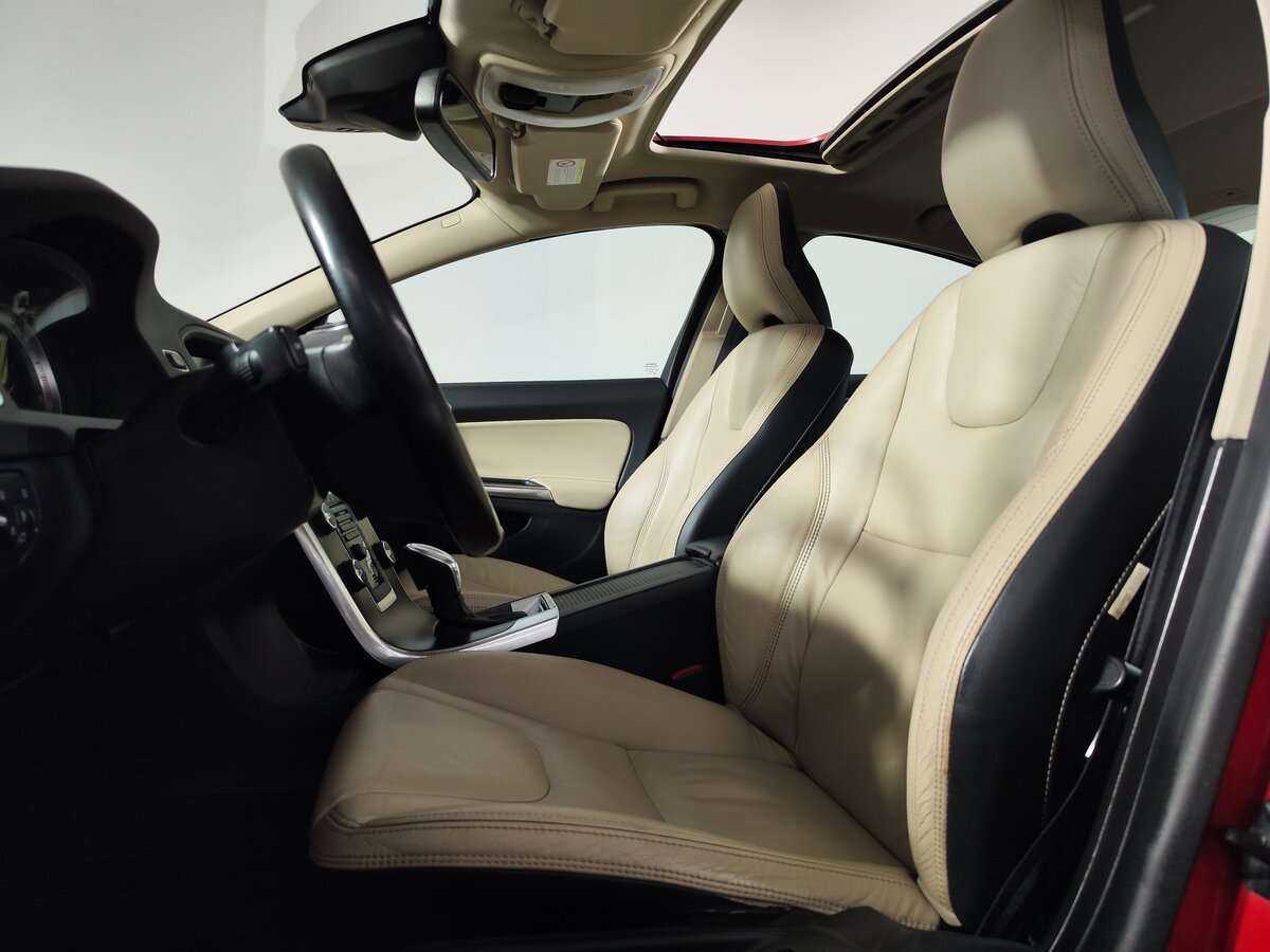 Купить Volvo S60 с пробегом. Фото: #6