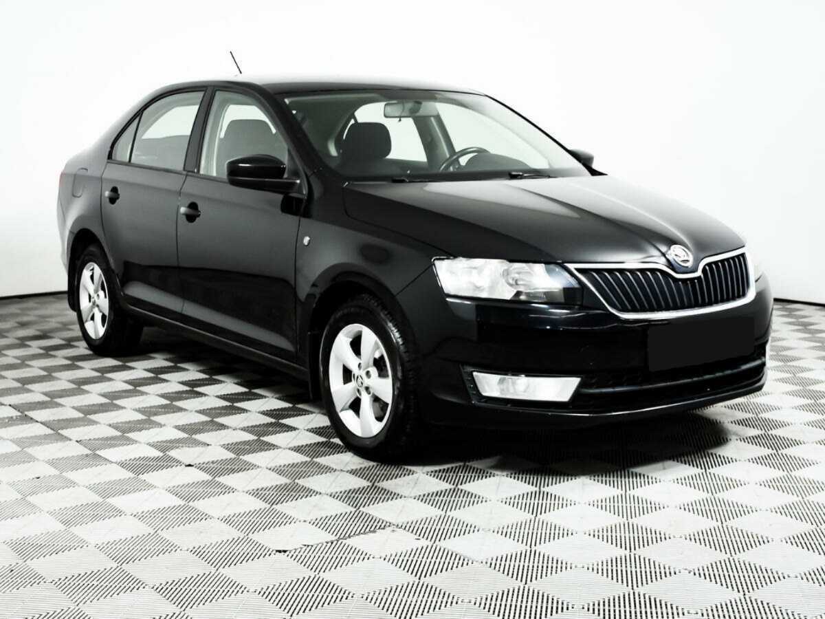 Купить Skoda Rapid с пробегом. Фото: #2