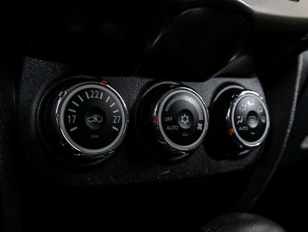 Купить Mitsubishi ASX с пробегом. Фото: #19