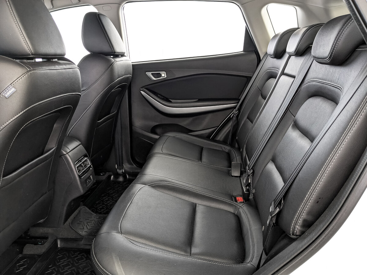 Купить Chery Tiggo 7 с пробегом. Фото: #17