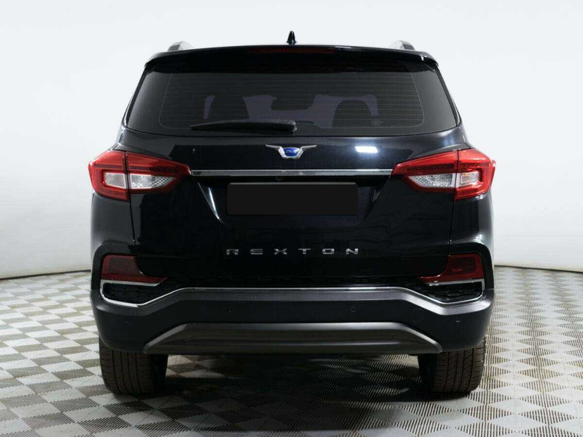 Купить SsangYong Rexton с пробегом. Фото: #3