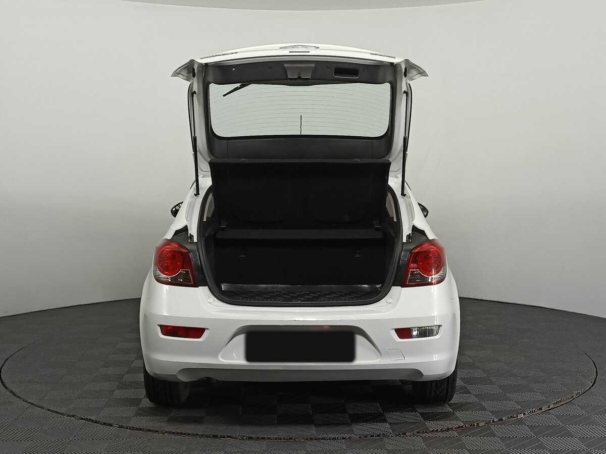 Купить Chevrolet Cruze с пробегом. Фото: #8