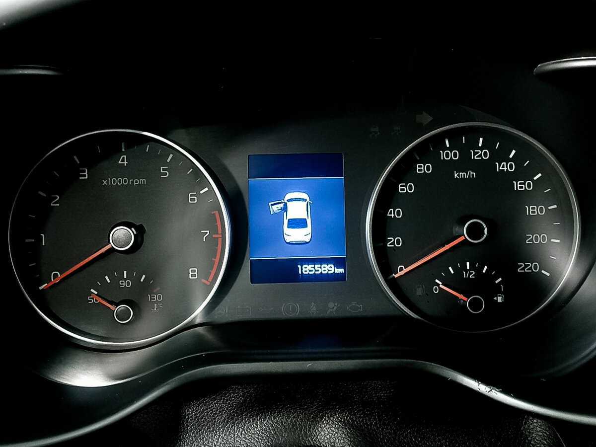 Купить Kia Rio с пробегом. Фото: #10