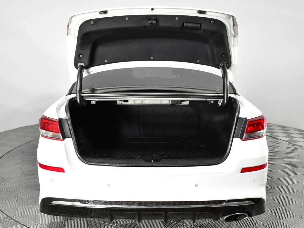 Купить Kia Optima с пробегом. Фото: #15