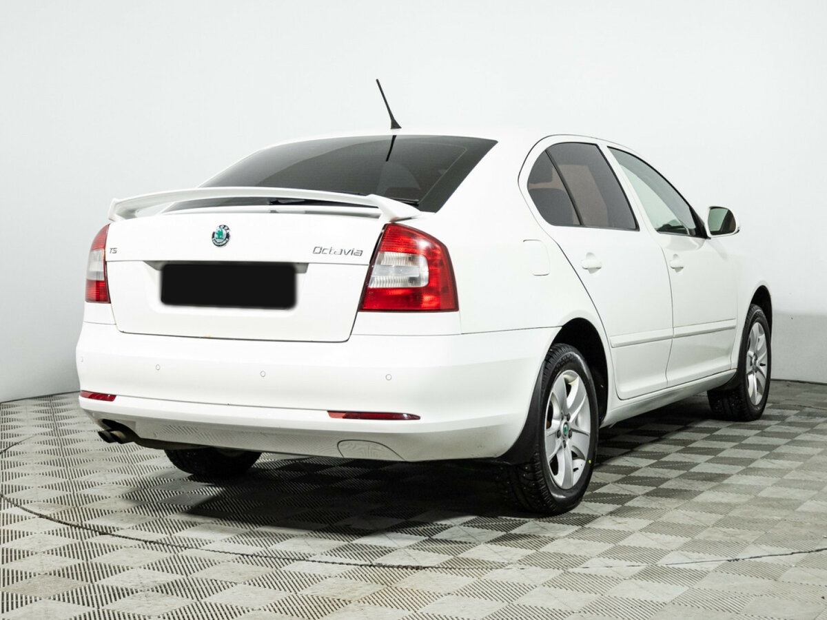 Купить Skoda Octavia с пробегом. Фото: #4