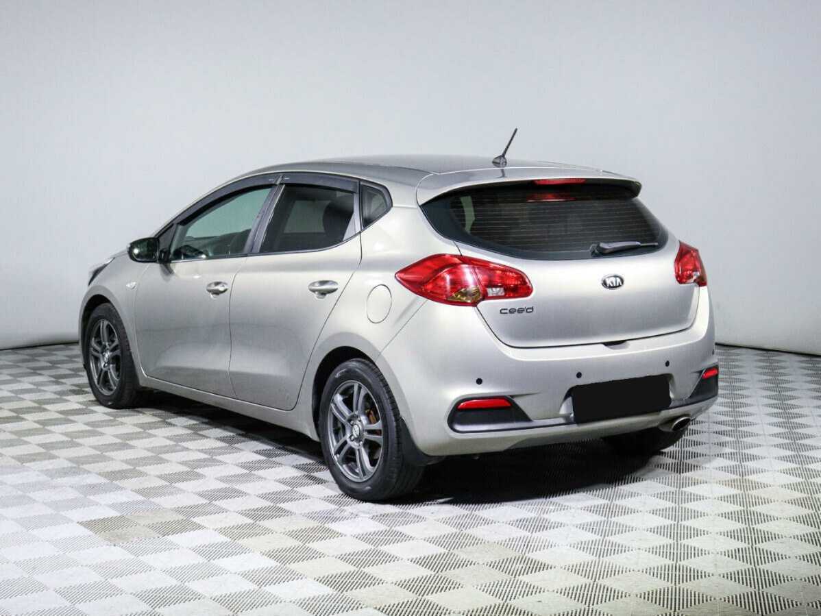 Купить Kia Ceed с пробегом. Фото: #5