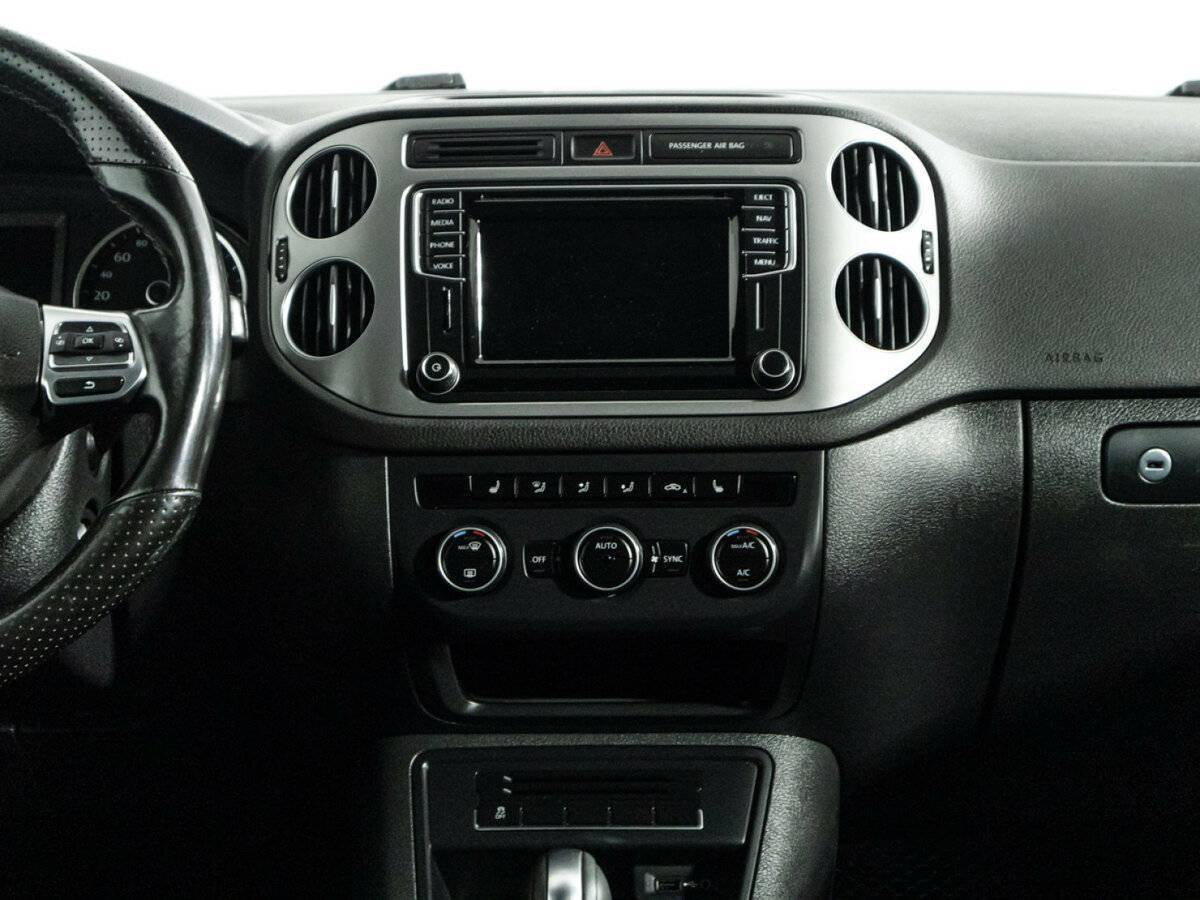Купить Volkswagen Tiguan с пробегом. Фото: #13