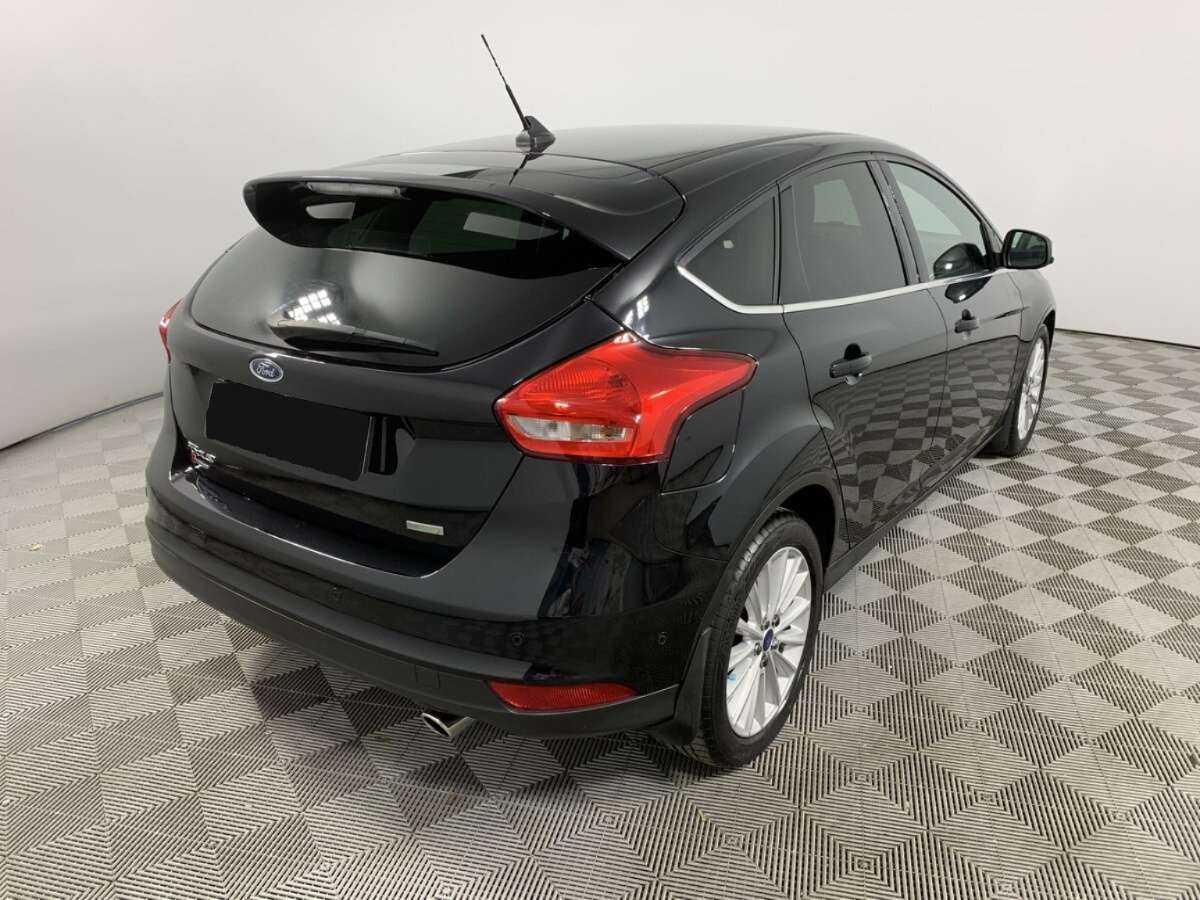 Купить Ford Focus с пробегом. Фото: #4